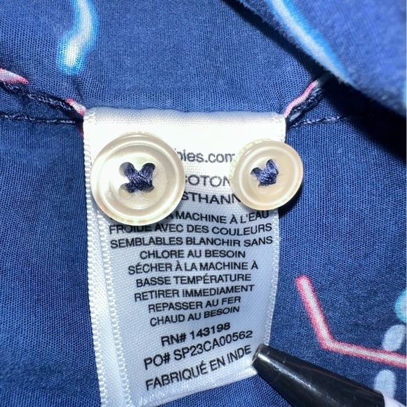 Chubbies The One Man Wolf Pack Friday Shirt The Neon Lights Medium NWT - Picture 10 of 11